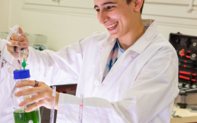 Une alumni de l’Institut en une du journal Le Monde